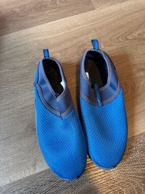 Blue Slip-On Water Shoes youth 6